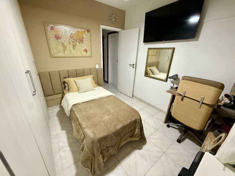 Apartamento à venda com 3 quartos, 240m² - Foto 7