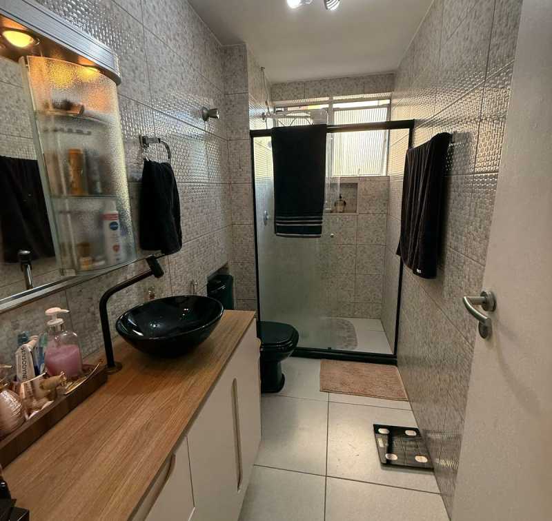 Apartamento à venda com 3 quartos, 240m² - Foto 9
