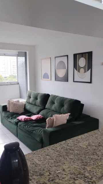 Apartamento à venda com 1 quarto, 56m² - Foto 2
