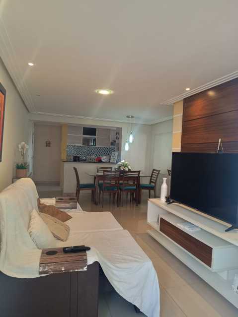 Apartamento à venda com 3 quartos, 81m² - Foto 4