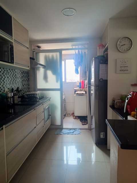 Apartamento à venda com 3 quartos, 81m² - Foto 9