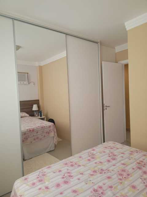Apartamento à venda com 3 quartos, 81m² - Foto 18