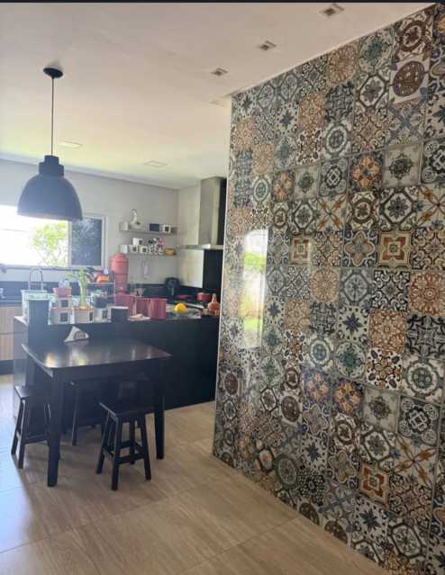 Casa de Condomínio à venda com 6 quartos, 137m² - Foto 8