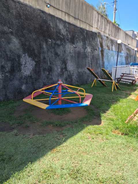 Apartamento à venda com 2 quartos, 50m² - Foto 3