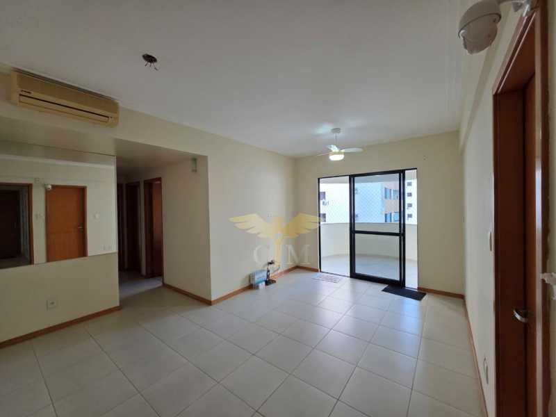Apartamento à venda com 3 quartos, 77m² - Foto 2