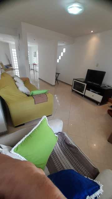 Casa, 4 quartos, 215 m² - Foto 3