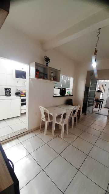 Casa, 4 quartos, 215 m² - Foto 12