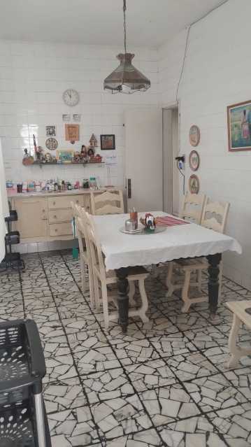 Apartamento à venda com 3 quartos, 223m² - Foto 15