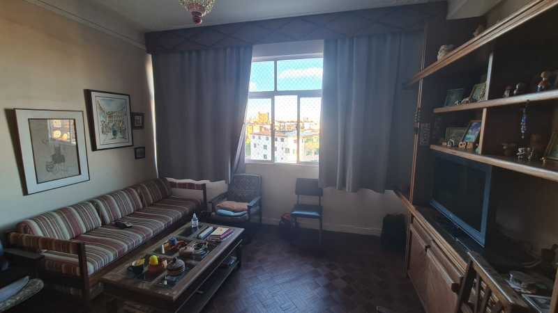 Apartamento à venda com 3 quartos, 223m² - Foto 10
