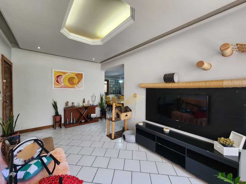 Apartamento, 3 quartos, 120 m² - Foto 1