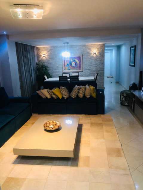 Apartamento, 2 quartos, 200 m² - Foto 3