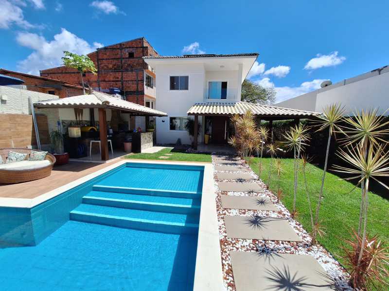 Casa de Condomínio à venda com 4 quartos, 185m² - Foto 2