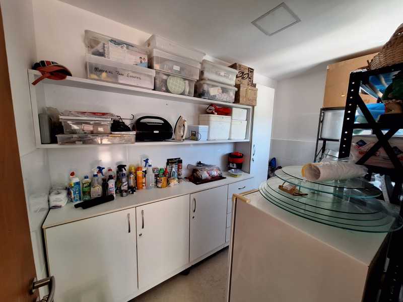 Casa de Condomínio à venda com 4 quartos, 185m² - Foto 25