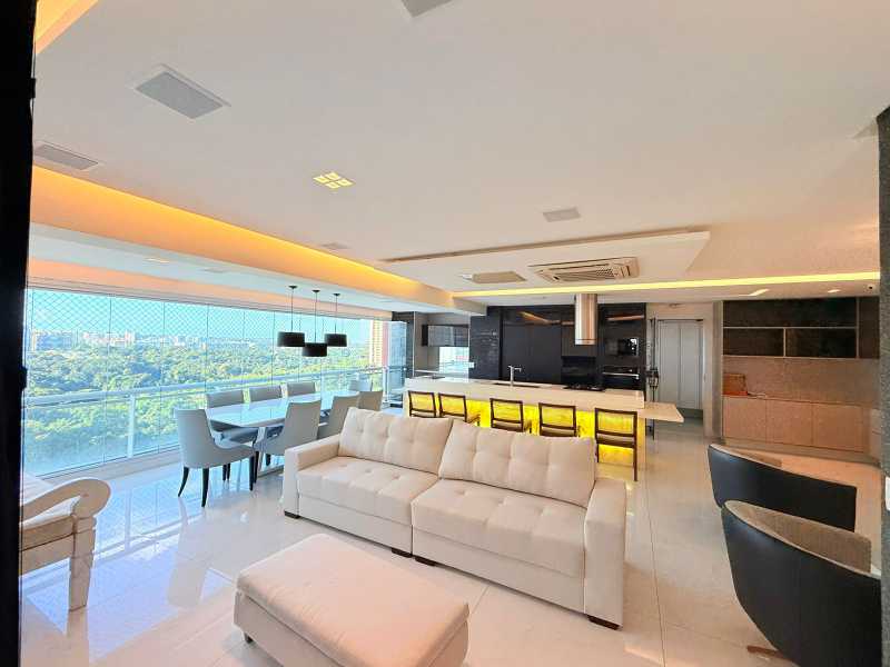 Apartamento, 3 quartos, 134 m² - Foto 1