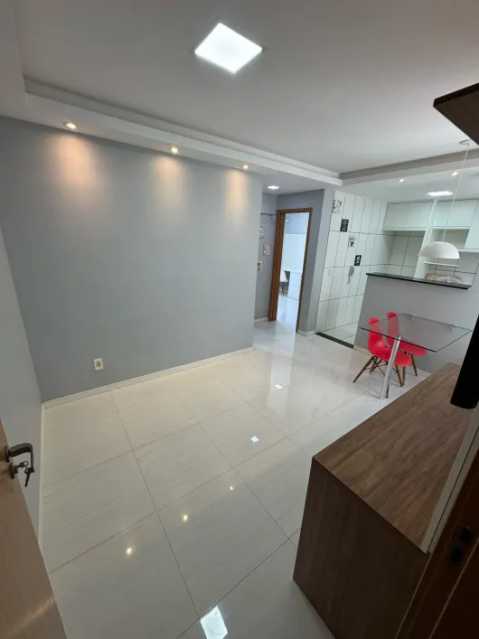 Apartamento à venda com 2 quartos, 49m² - Foto 1
