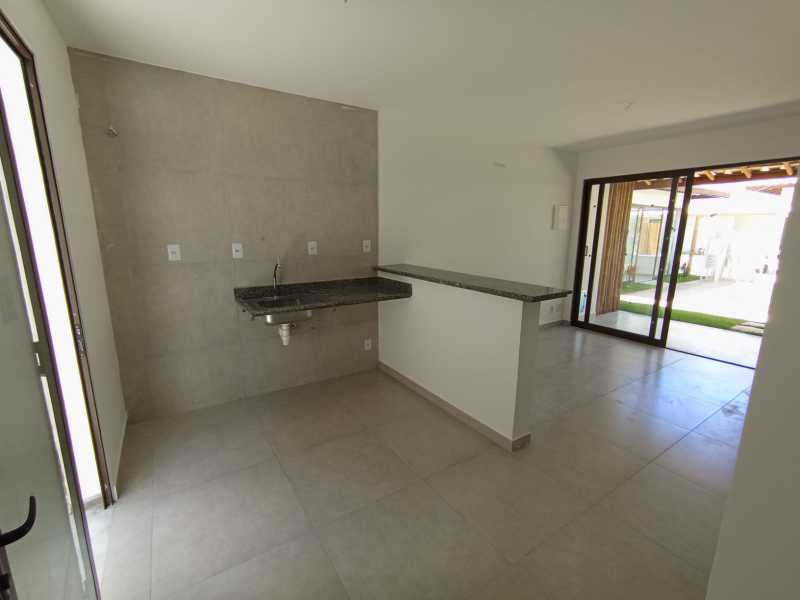 Casa de Condomínio à venda com 1 quarto, 70m² - Foto 9
