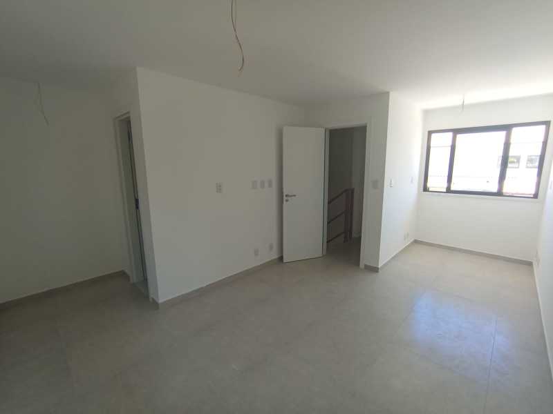 Casa de Condomínio à venda com 1 quarto, 70m² - Foto 15
