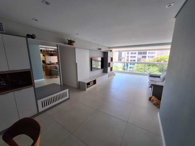 Apartamento, 3 quartos, 127 m² - Foto 2