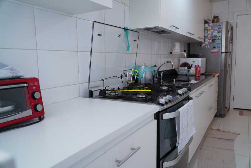 Apartamento à venda com 3 quartos, 97m² - Foto 7