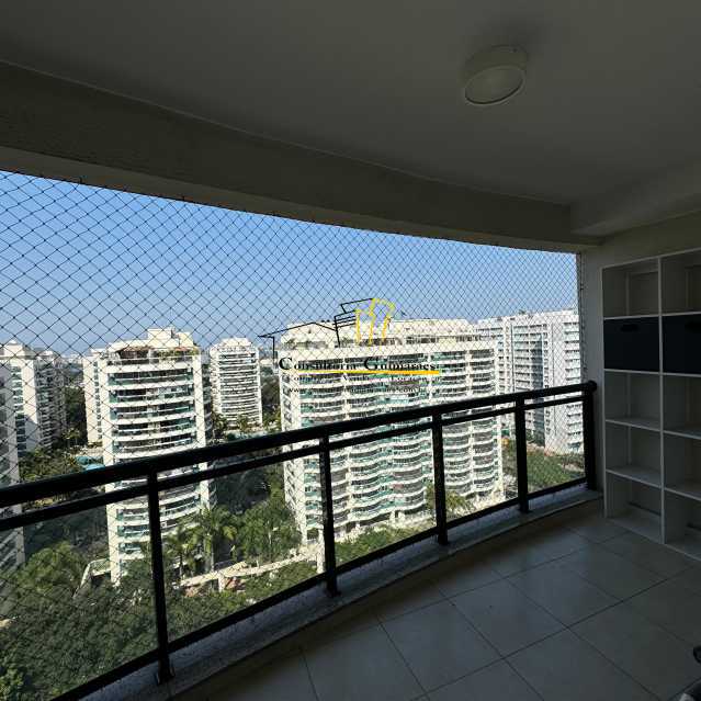 Apartamento à venda com 3 quartos - Foto 2