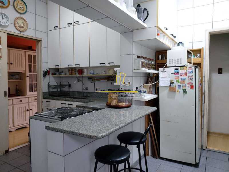 Apartamento à venda com 3 quartos, 110m² - Foto 5