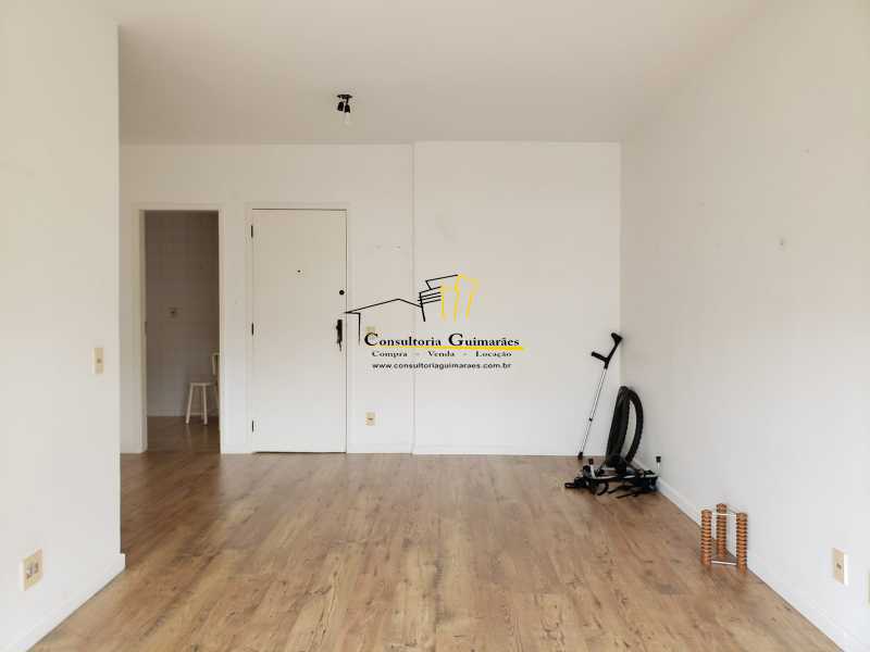 Apartamento à venda com 3 quartos, 79m² - Foto 2