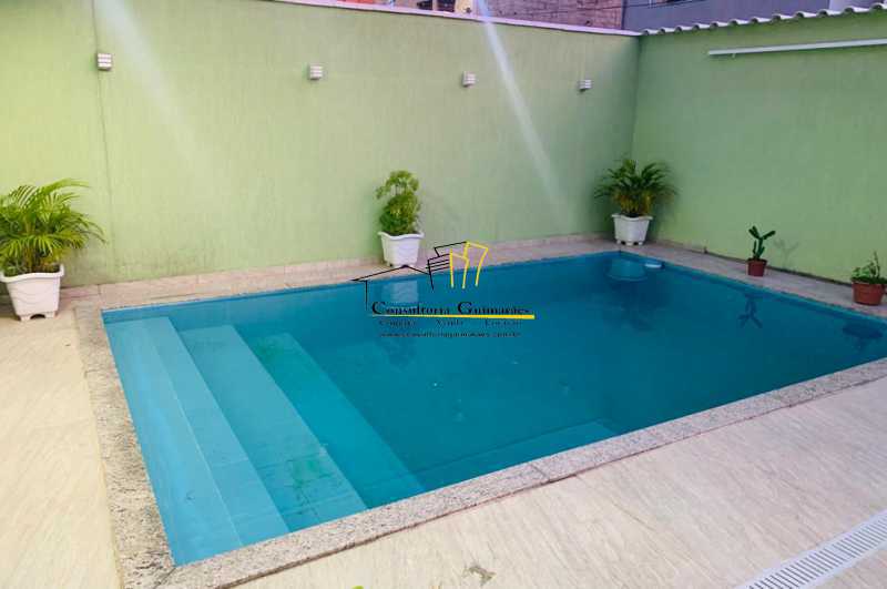 Casa de Condomínio à venda com 3 quartos, 230 - Foto 3