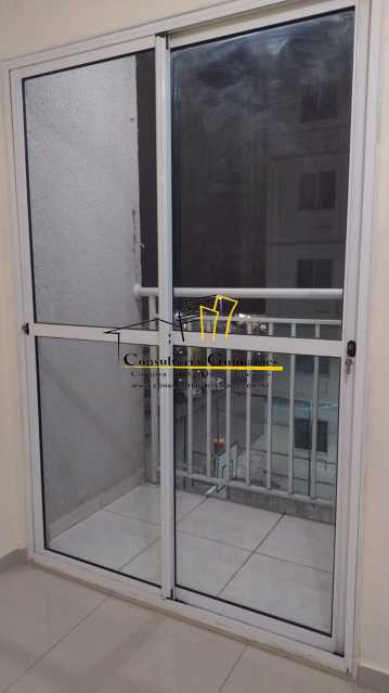 Apartamento à venda com 2 quartos, 45m² - Foto 2