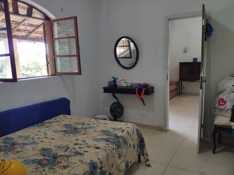 Casa à venda com 4 quartos - Foto 13