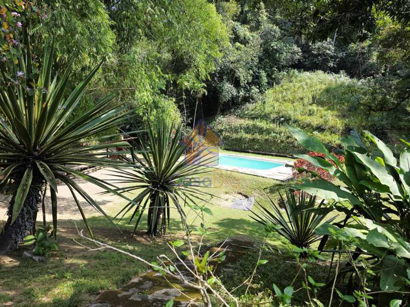 Casa à venda com 4 quartos - Foto 2