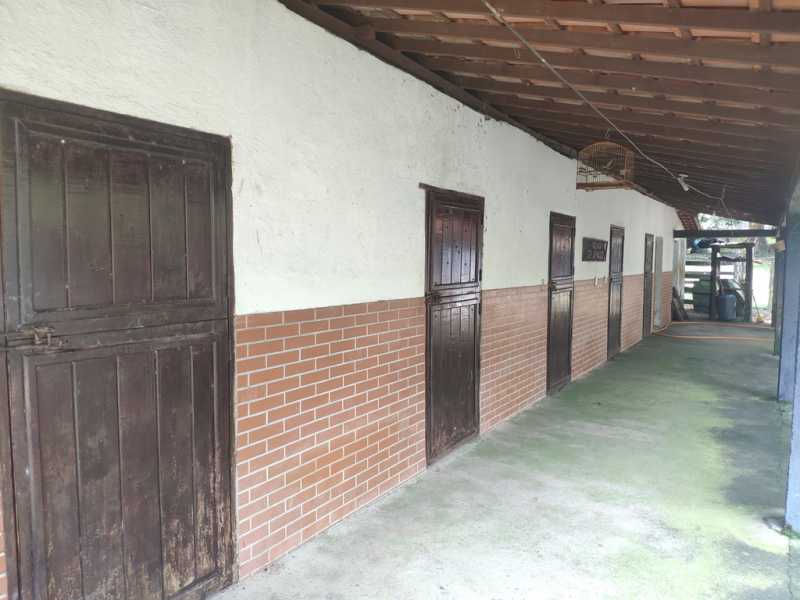 Fazenda à venda com 5 quartos, 280m² - Foto 20