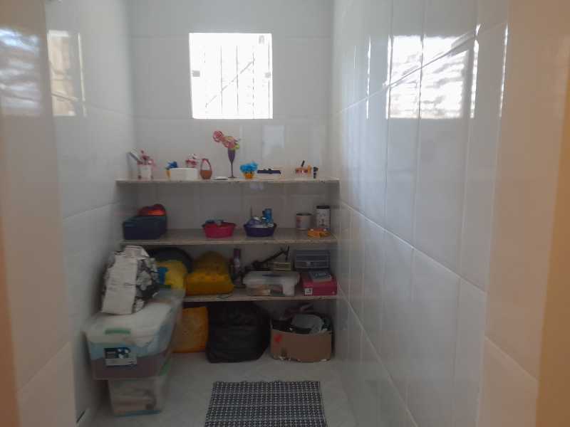 Casa à venda com 2 quartos, 130m² - Foto 9