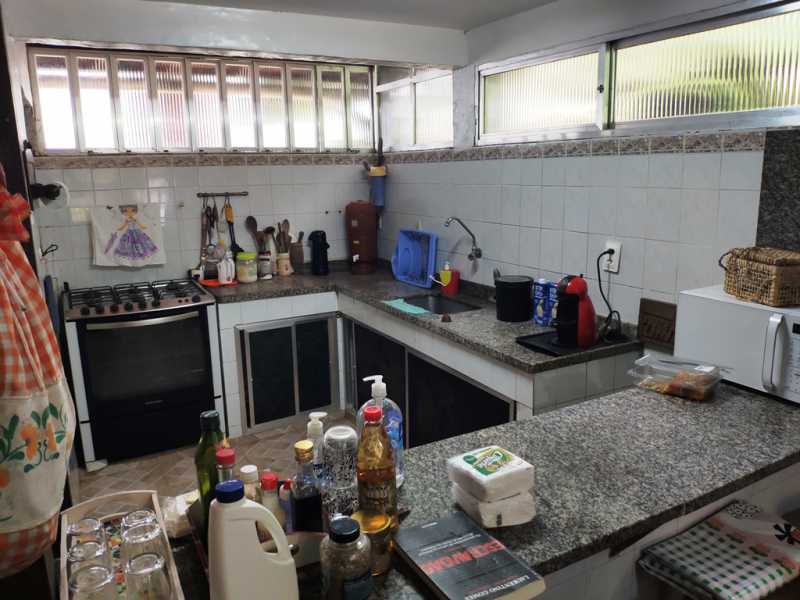 Sítio à venda com 6 quartos, 300m² - Foto 12