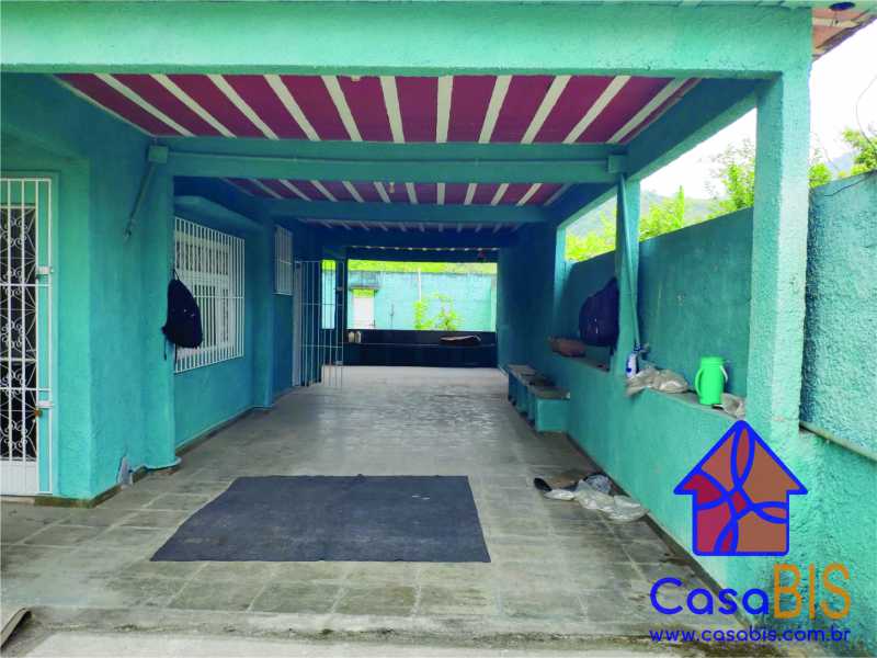 Casa à venda com 2 quartos, 100m² - Foto 17