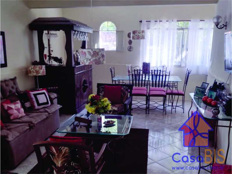 Casa à venda com 4 quartos, 100m² - Foto 3