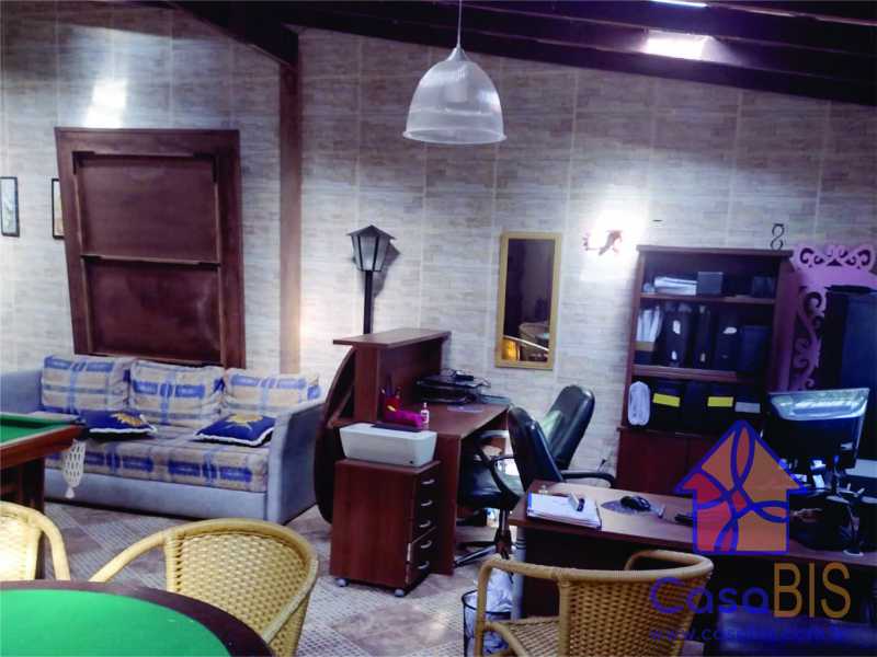Casa à venda com 4 quartos, 100m² - Foto 8