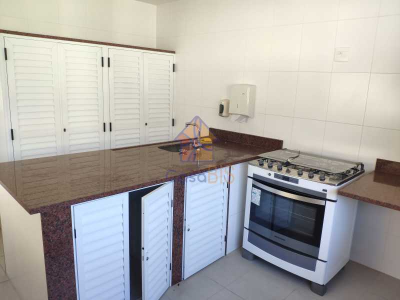 Apartamento à venda com 2 quartos, 113m² - Foto 19