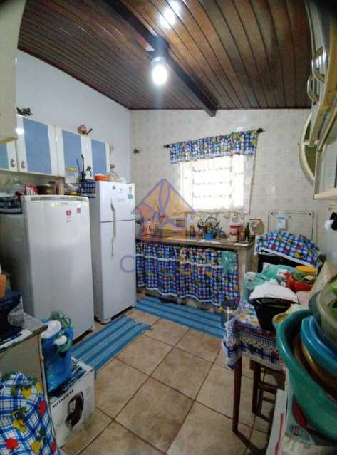 Casa à venda com 2 quartos, 120m² - Foto 8