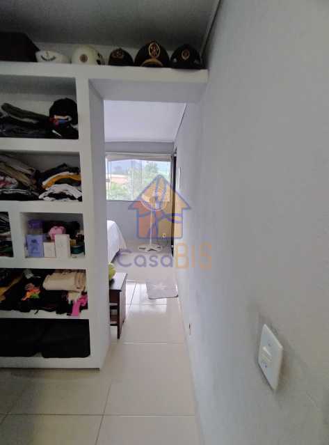 Casa à venda com 3 quartos, 100m² - Foto 18