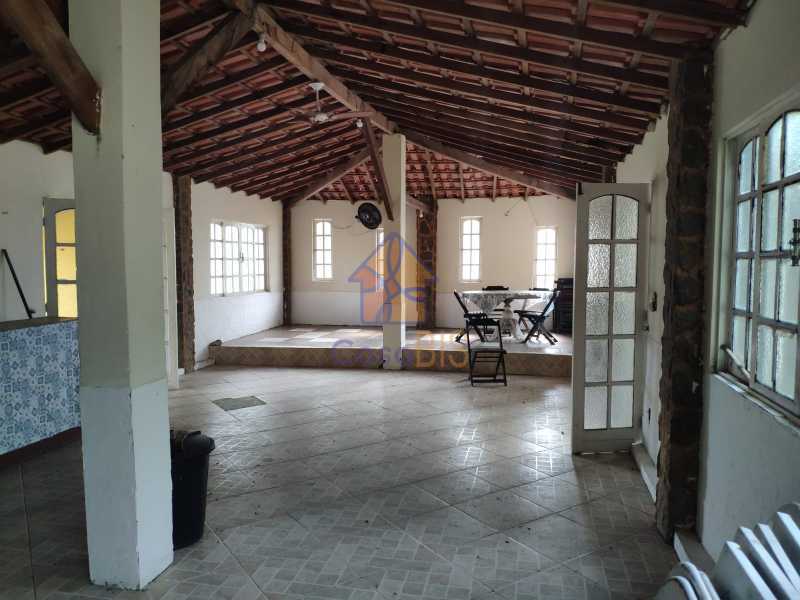 Sítio à venda com 6 quartos, 300m² - Foto 16