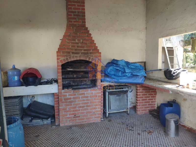Casa à venda com 3 quartos, 370m² - Foto 22