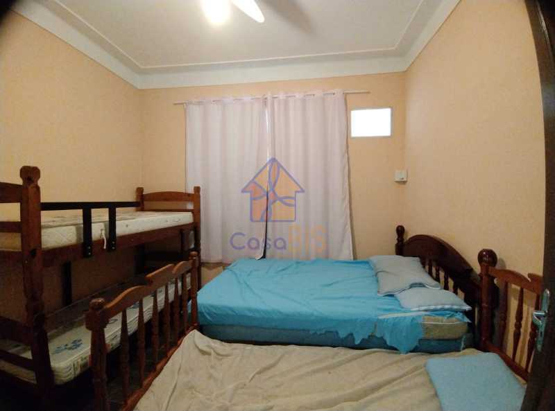 Casa à venda com 3 quartos, 370m² - Foto 12