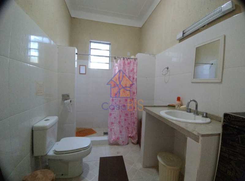Casa à venda com 3 quartos, 370m² - Foto 10