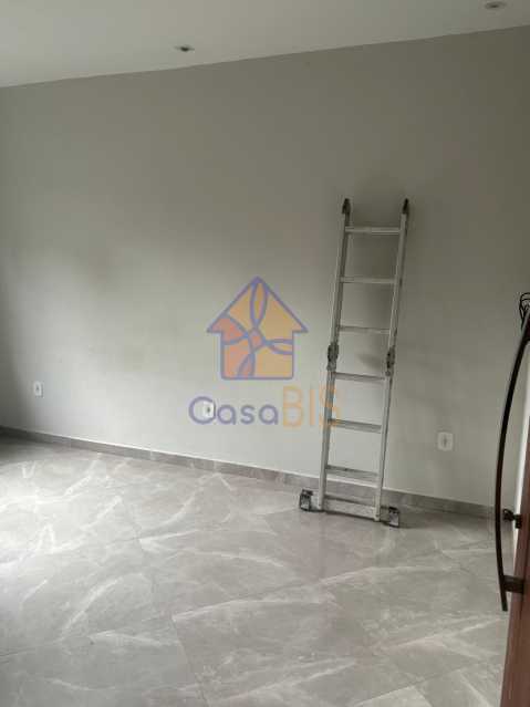 Casa à venda com 3 quartos, 160m² - Foto 17
