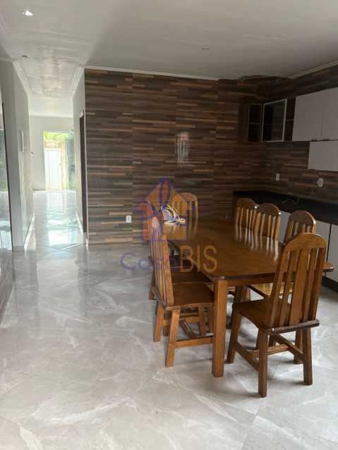 Casa à venda com 3 quartos, 160m² - Foto 10