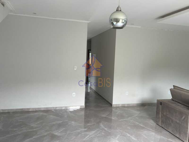 Casa à venda com 3 quartos, 160m² - Foto 8