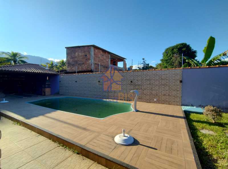Casa à venda com 2 quartos, 360m² - Foto 14