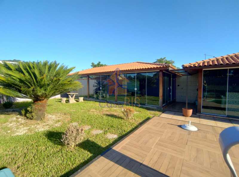 Casa à venda com 2 quartos, 360m² - Foto 17