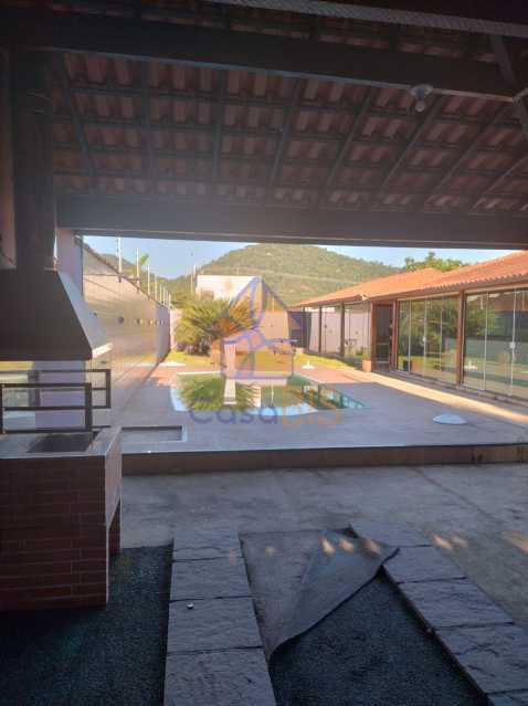 Casa à venda com 2 quartos, 360m² - Foto 18
