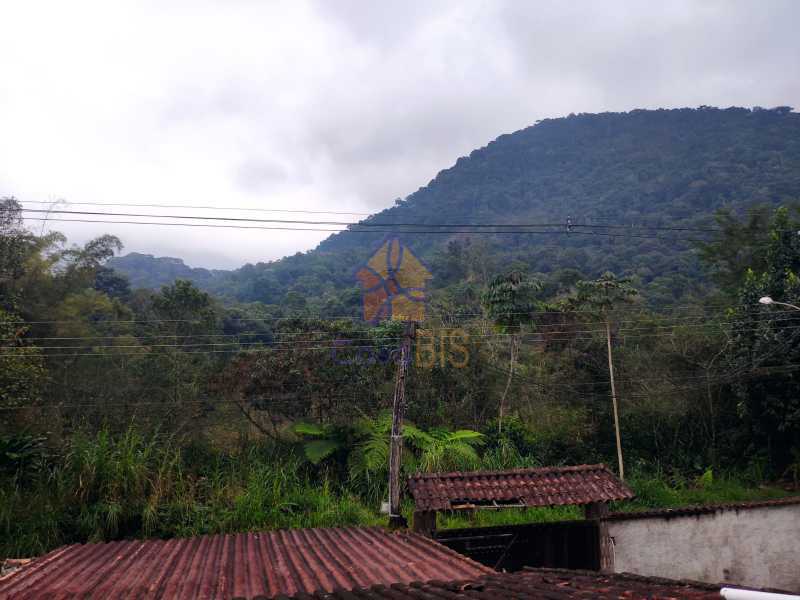 Casa à venda com 2 quartos, 180m² - Foto 3